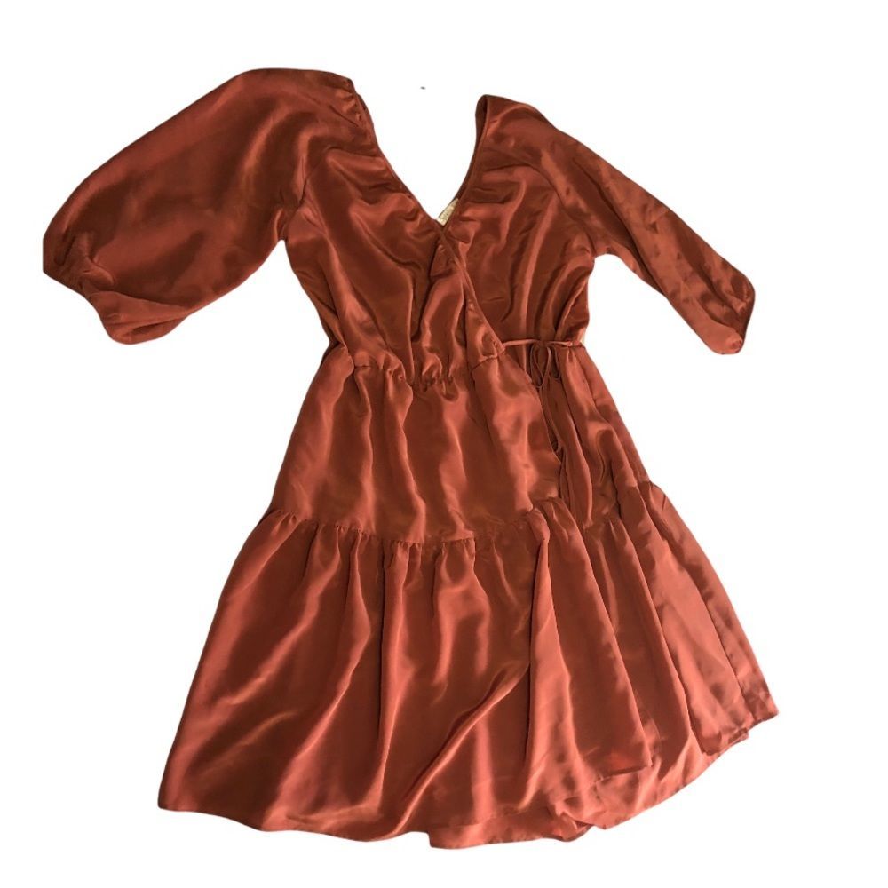 NWT Ophelia Roe Balloon Sleeve Midi Wrap Dress